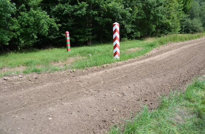 {Przygraniczna fotografia potrafi być bardzo kosztowna.}